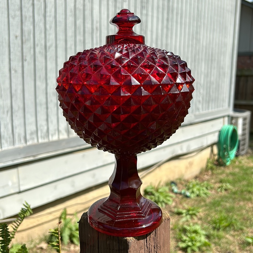 Vintage Westmoreland Ruby Red Glass Sawtooth Pattern Covered Compote GLOWS - Picture 3 of 14